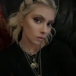 Taylor Momsen Instagram - 5 by 5