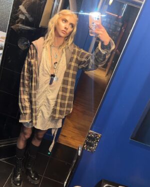 Taylor Momsen Instagram - 💘 💝 💌
