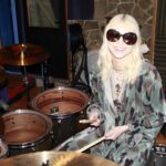 Taylor Momsen Instagram - Studio with @theartistsg ❤️