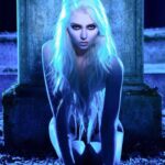 Taylor Momsen Instagram - What a long strange trip it’s been…we quietly started touring “Death By Rock And Roll” by dipping our feet back in the water after four years of seclusion and hell. We didn’t want to come out to sell or promote, we wanted to play…first for ourselves, and then to share with everyone who feels a connection to our music. Tonight we play our last show for this tour. It started as a record we made for the memory of those we lost along the way. Some you’ve heard about, some you haven’t. It’s been painful and cathartic at the same time, but it’s time to move on. You have to move on from grief at some point and now is the time. As we go and live life and take all we’ve learned and pour it into new songs, we want to thank every single one of you who have shared every show and song with us. We’ve become a different band, but YOU are our musical family and we couldn’t do it without all of you. You helped us keep the memories of loved ones alive and we owe you the world. We love you all, see you on the next trip- the Pretty Reckless ❤️🙏🤘#fbf #deathbyrockandroll #katokhandwala