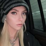 Taylor Momsen Instagram - Studio bound