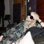 Taylor Momsen Instagram - More pics from @theartistsg at the studio #playingwithweirdwalls #kaleidoscopeeyes