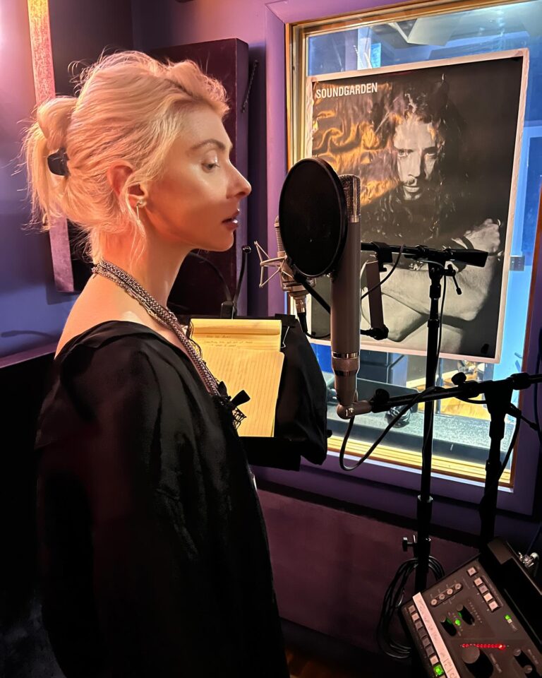 Taylor Momsen Instagram - Studio nights…me and CC ❤️ #5