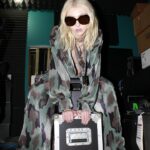 Taylor Momsen Instagram - Studio with @theartistsg ❤️