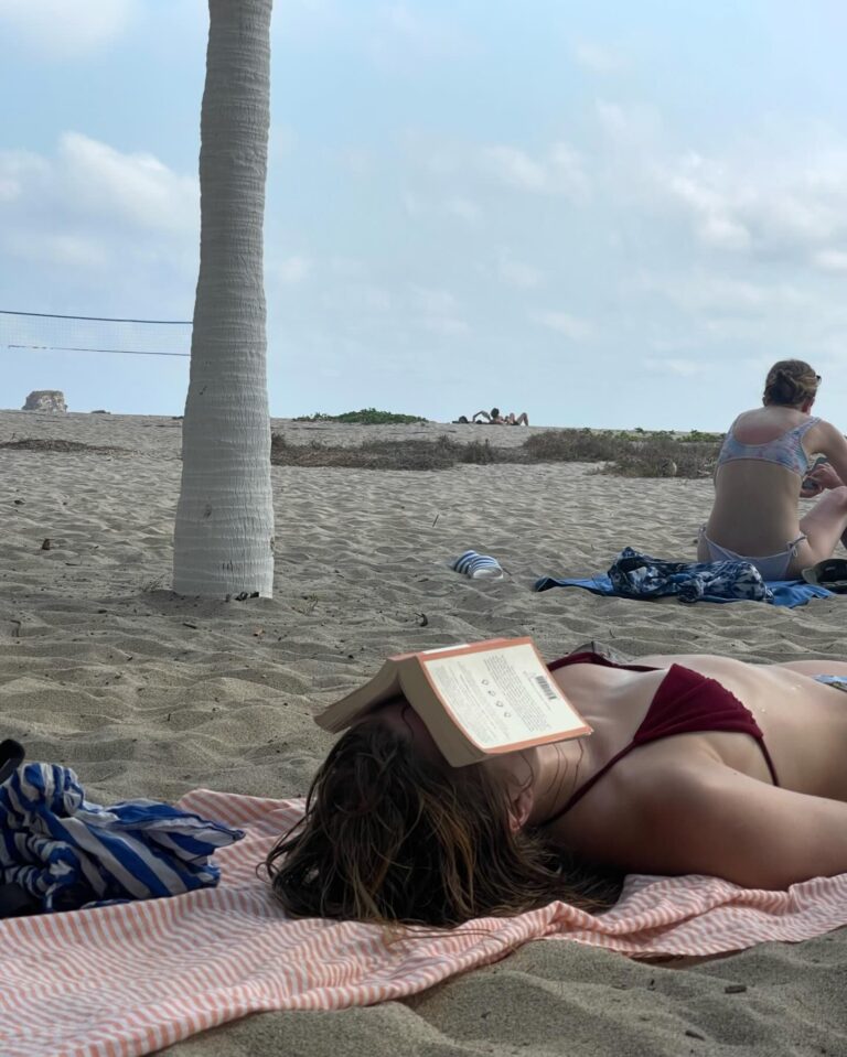 Teagan Croft Instagram - Me gusta la playa Puerto Escondido my city fr