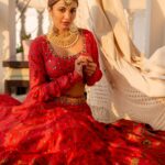 Tejaswi Madivada Instagram - Shaadi karni chahiye ya nai ?