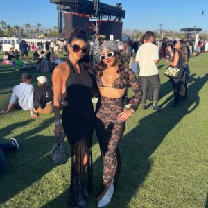 Teresa Giudice Instagram - Meanwhile at Coachella ✌️ #coachella #2024 #day3