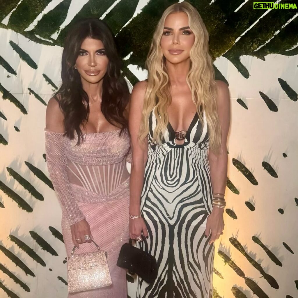 Teresa Giudice Instagram - happy birthday 🎂 to my cuban princess, sister from another mister, and twin🔥 I am so grateful for our friendship. cheers to another year of life! take this year for growth, strength, and happiness.. we’ll celebrate soon, love you very much 💕✨