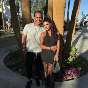 Teresa Giudice Instagram - Meanwhile at Coachella ✌️ #coachella #2024 #day3
