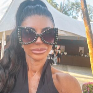 Teresa Giudice Instagram - Meanwhile at Coachella ✌️ #coachella #2024 #day3