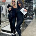 Teresa Giudice Instagram - The power of two: blonde and brunette🛍️