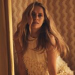 Teresa Palmer Instagram - Love this mag and loved this day. Thanks Gritty Pretty for having me as your cover girl this month for the sustainability issue. Oh what a fab team ✨ Gritty Pretty Editor @danielle_gay Guest Editor @lottiedl Art Direction @sarahdalywork Words by @rosegarnett Produced by @tanikarouillon Photography @danrobertsstudio Digital Operator @seokhoyoon Videography @tomrobots Lighting Tech @ryan_achilles Hair @kohhair_ Skin & Makeup @isabellaschimid Styling @jess_pecoraro