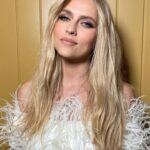 Teresa Palmer Instagram – @mptf Night Before #theOscars party. 🦢🦢

@adamburrel makeup
@kyleeheath hair
@annabelleharron styling wearing @cultgaia