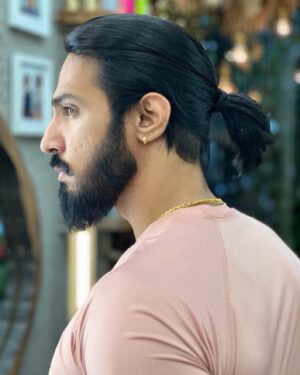Thakur Anoop Singh Instagram - Sharp, focussed and ready to give it all this 2024 🔥
