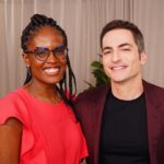 Thales Bretas Instagram - Foi um prazer imeenso receber essa mulher incrível para um bate papo super inspirador sobre feminismo, autocuidado, envelhecimento e muito mais! 🥰🤩 🎙️ Acompanhe essa conversa incrível no nosso 5º episódio!! . . . 💙 Apoio: PROFHILO | @profhilo.brasil #podpele #podcast #cuidadoscomapele #djamila #thalesbretas