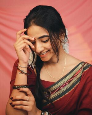 Thamizh Selvi Thumbnail - 91.4K Likes - Top Liked Instagram Posts and Photos