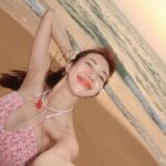 Thanwaporn Nasombat Instagram - 🌥️☀️