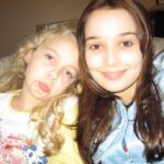 Thays Gorga Instagram - Hoje é o dia da minha amorinha, da minha Twin! Eu a vi nascer, dei comida, dei banho, limpei bumbum… 💩 e aí ela cresceu… deixou de ser um pouco “minha filha” e virou minha melhor amiga, minha parceira, minha cúmplice e minha confidente. E eu tenho tanto orgulho dela… ela é linda, inteligente, educada, responsável, tem valores sólidos, tem brilho e tem luz! Ela é meu xodó e eu daria a vida por ela porque eu a amo mais que tudo! Feliz aniversário Twin! Você é um presente de Deus nas nossas vidas! Demorou para chegar, mas quando veio transformou cada um de nós e fez tudo ser muito mais legal… Com que eu falaria gatônes se não fosse com você?😻🐱🐈 Te desejo tudo de mais lindo e estarei sempre por perto para te ajudar, te apoiar e comemorar suas conquistas, que eu tenho certeza que serão muitas porque você é demais! Te amo! Conte comigo sempre! Que seu dia seja lindo… e cheio de guloseimas… me aguarde! Hehehe