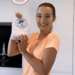 Thays Gorga Instagram - Como boa taurina que sou, eu amo hambúrguer e é claro que não poderia ficar de fora da #burguerweek , afinal não é todo dia que a gente tem até 50% de desconto para pedir os melhores burgers de Sp no @rappibrasil Só digo que estou amando essa #burguerweek 🍔🍟🤤❤️ #publi