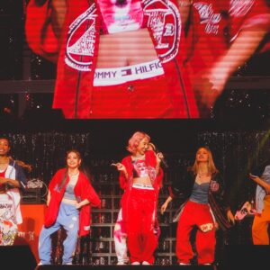 Thelma Aoyama Instagram - 🍙BUDOUKAN ONIGIRI FES. PART 4🍙
M12: そばにいるね feat. Soulja
-MC-
M13: いつまでも feat. Soulja
M14: 生きてるだけでご褒美
M15: カバー feat. @s.shota0227 
M16: MONEY feat. Me&Salu
-MC-
M17: 一生仲間
本編終了
❤️❤️❤️