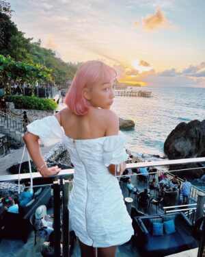 Thelma Aoyama Instagram - 【時差ポスト】📍BALI - ホテル: @ayanaresort @ayanahotelsjp の新しく出来たAYANA SEGARAにalisaと行ってきたよ!!❤️🌴☀️本当に天国みたいなホテル。
ホテルから出なくても十分にバリを楽しめるオススメホテルなので、機会があったら是非行ってみてほしい!!
@alisaueno のYoutubeのVLOG出てるので見てね🤍🤍🤍