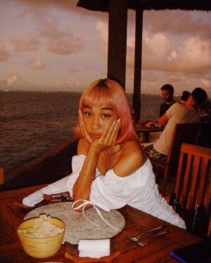 Thelma Aoyama Instagram - 【時差ポスト】📍BALI - ホテル: @ayanaresort @ayanahotelsjp の新しく出来たAYANA SEGARAにalisaと行ってきたよ!!❤️🌴☀️本当に天国みたいなホテル。
ホテルから出なくても十分にバリを楽しめるオススメホテルなので、機会があったら是非行ってみてほしい!!
@alisaueno のYoutubeのVLOG出てるので見てね🤍🤍🤍