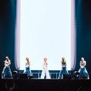 Thelma Aoyama Instagram - 🍙BUDOUKAN ONIGIRI FES. PART1🍙
M1: マダバカ
M2: ONE WAY
M3: 何度も
-MC-
M4: Poppin’ feat. @miliyahtokyo 
M5: サマーラブ feat. @redrice134 
❤️❤️❤️
