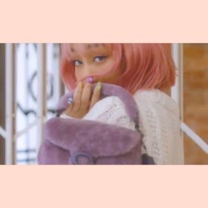 Thelma Aoyama Instagram - にこにこにこるんとCoachのシアリングコレクションのスペシャルムービーに出演しました!!🤍☁️🌙
Kawaiiコレクションだから是非チェックしてね🍒🛼💗:)

#CoachNY #CoachJapan #コーチシアリング