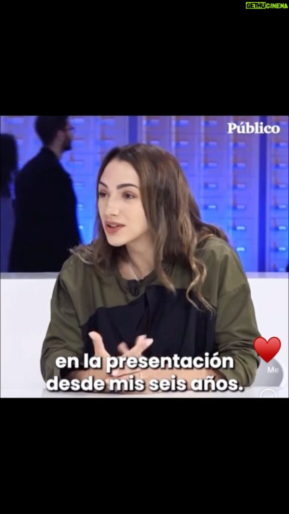 Thelma Fardin Instagram - Quizás me equivoco, pero me parece más útil una vida colectiva que mirando para otro lado… aunque a veces sea agotador el level de violencia y la impunidad de instalar frases baratas repletas de mentiras. Quizás un día me canso, pero mientras tanto seguimos… (Con la de nadie más que con la mía) 👉🏻 Entrevista en el Congreso: VIOLENCE AGAINST WOMEN: EXPLORING LEGAL AVENUES AT EU LEVEL, en el Parlamento Europeo 🇪🇺 @publico.es