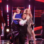 Theo Rose Instagram - Cel mai tare sezon de @vocea_romaniei ♥️ Multumim, @melissings_ pentru incredere si ambitia cu care ai evoluat! Suntem mandri ca ai fost parte din echipa! Pupam toti concurentii #HoriaRoz! Ne-am distrat frumos! O sa-mi fie dor de repetitiile de la academie🫶🏽 @horiabrenciu esti minunat! Multumesc pentru prietenie si bucuria cu care ma intampini mereu! Multumim @alessandra__official si @nicolecryss pentru ajutor si implicare! ♥️ Echipa mea vesnica de styling: @lucyfaur @micul.print @malvina_isfan si @andreeaconstantinhair ♥️ Corset @a.v.e_atelier Fusta @iloveparlor Va asteptam la casting pentru sezonul 12! Hai, poate la anul castigam😆