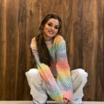 Theo Rose Instagram - Primvara vine cu incercarile ei. Nu va lasati pacaliti. Imbracati-va adecvat. Pe @bonprix gasiti haine potrivite pentru sezonul asta. #bonprix #modacareinspira #paidpartnership