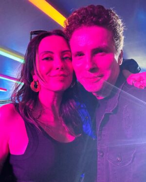 Thiago Fragoso Instagram - Hoje (ontem) foi nosso aniversário de namoro! Dezenove anos… Nada melhor que comemorar com muito Rock! Foo Fighters é uma banda que a gente ama e sempre prestigia! Primeiro dia no The Town que está um arraso. 💙🌟❤️
Amanhã tem Bruno Mars pra fechar com chave de ouro!

🙏🏼🙏🏼🙏🏼
@heinekenbr
#HeinekenNoTheTown
@cseventos
@micheldiamant
@sampaio_carol
📷 @lucasramosphoto 🙏🏼