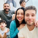 Thiago Fragoso Instagram - 🎠❤️ Com meus amores no #diadasmaes #meutintin #meubenzinho #diaperfeito