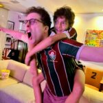 Thiago Fragoso Instagram - Saudações tricolores! 🙌🏼 #fluminense #libertadores #campeão