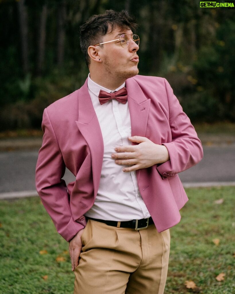 Thomas Sanders Instagram - Think Pink 🦩 Celebrated the anniversary of the first episode of one of my series, Cartoon Therapy, over the weekend, so we put together a look inspired by Dr. Emile Picani himself. Happy Birthday, Doc! If you have a cartoon you highly recommend checking out, comment it down below!