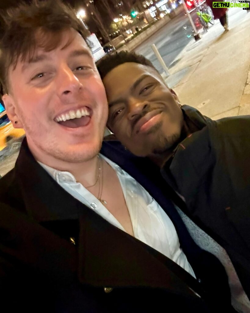 Thomas Sanders Instagram - Old friends, older gods, and ice cream 🍦 Been a whirlwind of a couple of weeks, making fun videos with friends, hanging with new people in my life, and reconnecting with those I love. Continue feeling so lucky to be given these experiences. And thank you to all of you who show love to the things I make, in any way you choose to!! What an absolutely encouraging thing. 💜