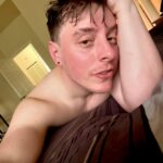 Thomas Sanders Instagram - Old friends, older gods, and ice cream 🍦 Been a whirlwind of a couple of weeks, making fun videos with friends, hanging with new people in my life, and reconnecting with those I love. Continue feeling so lucky to be given these experiences. And thank you to all of you who show love to the things I make, in any way you choose to!! What an absolutely encouraging thing. 💜