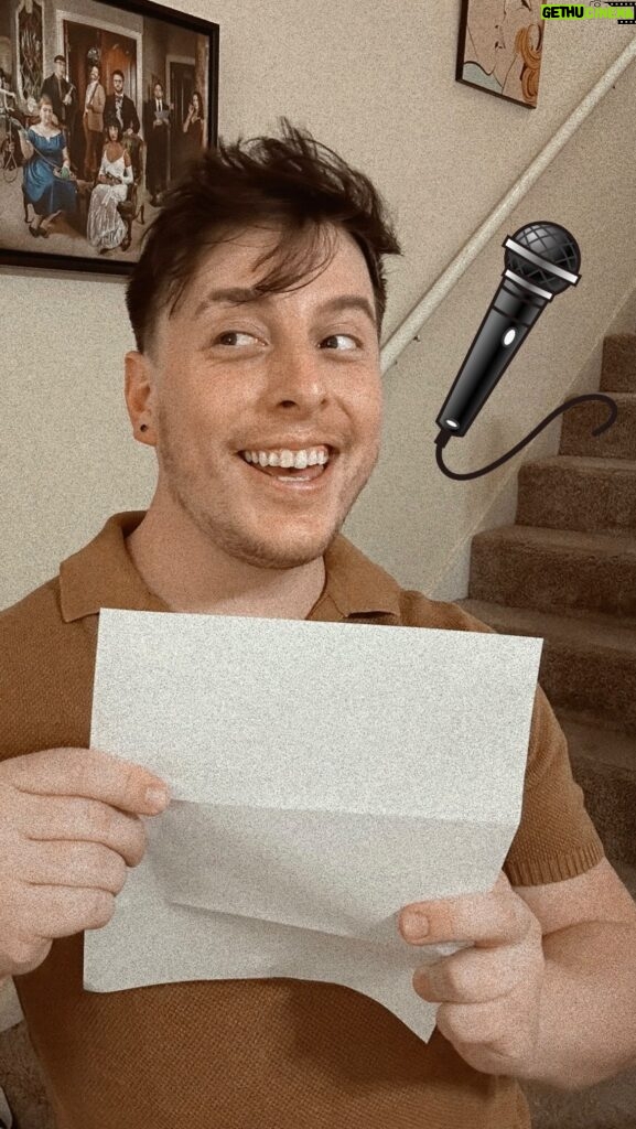 Thomas Sanders Instagram - Behind the Music 🎤 (This was a short video born after Joan brought it to my attention lol) #comedy #music #lullabye #kids #relatable #songs