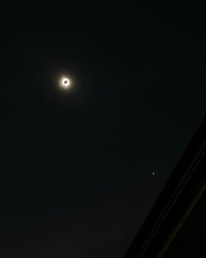 Thomas Sanders Instagram - Decided THE DAY BEFORE to catch a *total* solar eclipse. So I hopped in my car and drove to Missouri… but I didn’t have a pair of eclipse glasses. SO! I reached out on Instagram, and my new buddies, Rayne, Morgan, and Em from SEMO in Missouri told me they had plenty at their campus’ eclipse viewing. Met an incredible bunch of amazing people here who were so kind and welcoming. And that eclipse… I completely get why civilizations thought the gods were doing something… there’s no words that can describe what you see… 

Thank you to the folks at SEMO for having me!