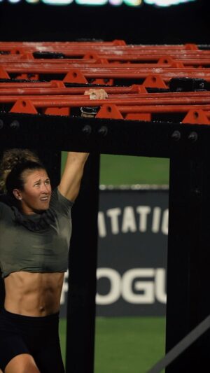Tia-Clair Toomey Instagram - There is something about competing under lights that elevates me. I envisioned these moments when I started training, under the lights. @rogueinvitational 
-
I borrowed a friends pair of grips because I got mine wet in the warm up area. Thank you @anniekimiko for your grips; great reminder that we are surrounded with great people.
