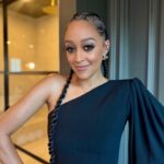 Tia Mowry Instagram - We clean up nicely ✨ Hair: @quitakellystyles MUA: @antonmakeup Style: @judystylexo