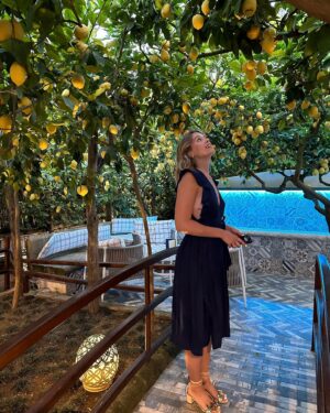 Tiera Skovbye Instagram - Italy 2/2 🤌🏼