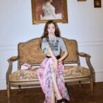 Tiffany Young Instagram - MOSCHINO 2024 SS COLLECTION 🖤🤍🩷💛 #Moschino #MoschinoSS24 #모스키노 #ad