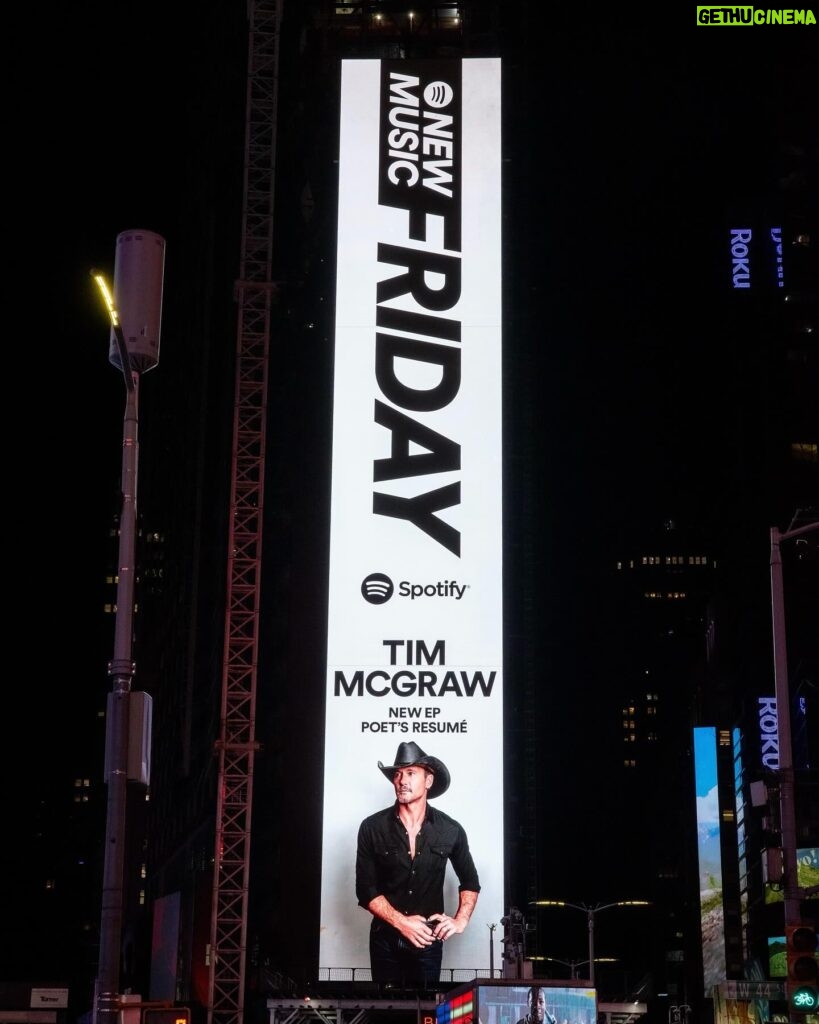 Tim McGraw Instagram - Thanx @spotify for the support in Times Square!! Have you listened to the new EP #PoetsResume yet?