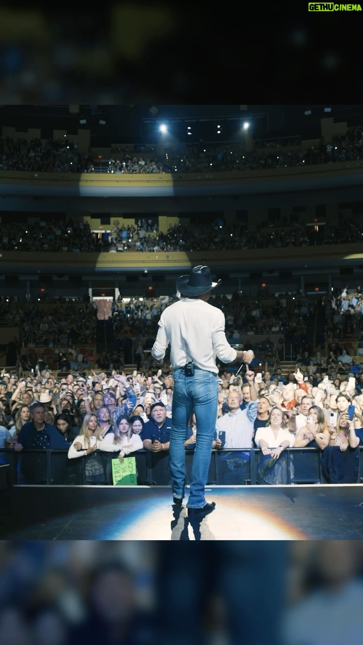 Tim McGraw Instagram - Thanx Hollywood FL for helping me pay tribute to @tobykeith last night…. Meant so much @hardrockholly #timmcgraw #tobykeith