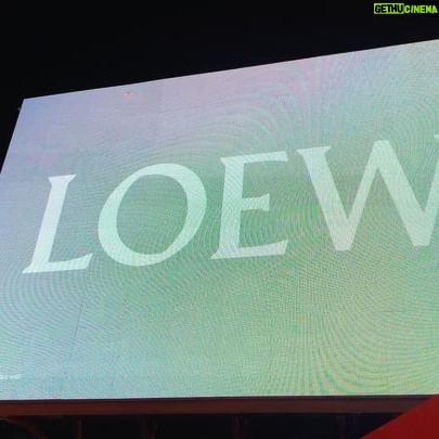 Tipnaree Weerawatnodom Instagram - THROWBACK 😉 #LOEWE #LOEWEpaulas