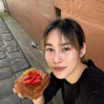 Tisanart Sornsuek Instagram - Hello November🤎 ชิวๆไม่ชอบ ชอบว้าวุ่น ดูมีอะไรทำดี🥲 (ยิ้มอ่อน)