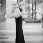 Tisanart Sornsuek Instagram - 🖤🖤🖤 Make up @maew_makeup Hair @noppasitt.vote Wearing @nichpbrand 💎#SirusTanya @Sirustanya_official Cr. @wechiiz
