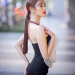Tisanart Sornsuek Instagram - 🖤🖤🖤 Make up @maew_makeup Hair @noppasitt.vote Wearing @nichpbrand 💎#SirusTanya @Sirustanya_official Cr. @wechiiz