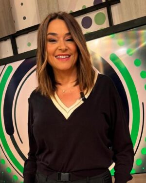 Toñi Moreno Instagram - Feliz como una perdiz con la nueva colección de @lolacasademunt . Seguiremos informando. @canalsurradiotv @almudenaruizstylist